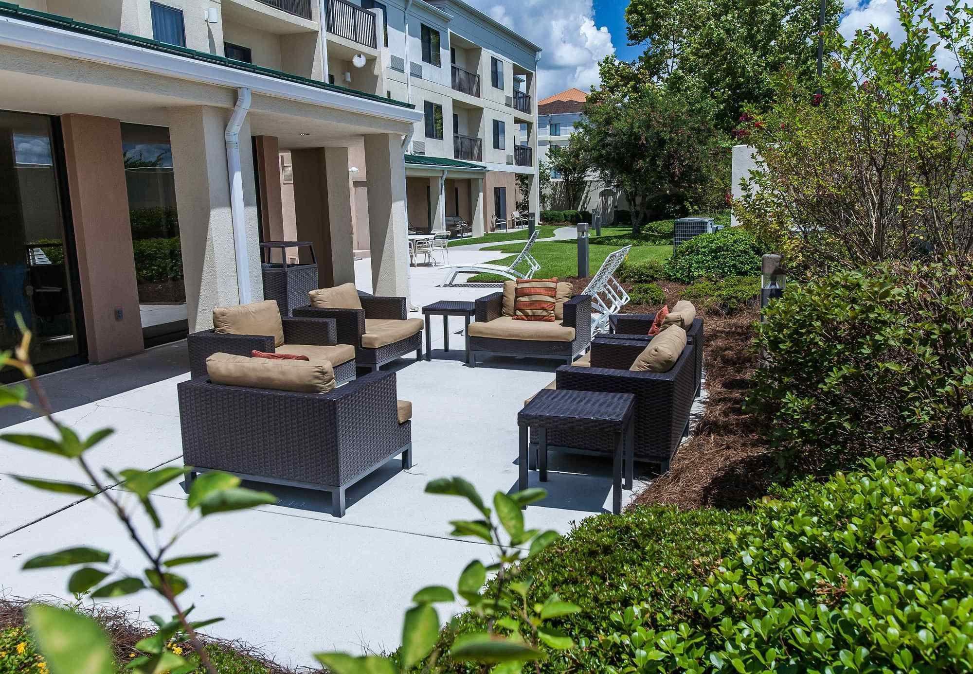 Courtyard Florence South Carolina Eksteriør billede